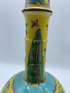 Antique Chinese porcelain Straits vase 