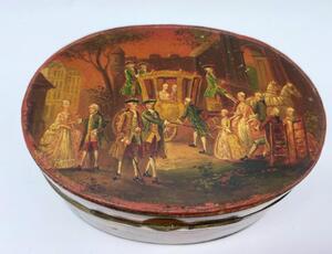 Antique French Vernis Martin snuffbox with Louis XVI scenes 