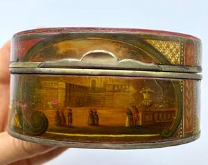 Antique French Vernis Martin snuffbox with Louis XVI scenes 