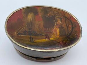 Antique French Vernis Martin snuffbox with Louis XVI scenes 