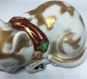 Antique Japanese porcelain sleeping cat