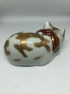 Antique Japanese porcelain sleeping cat