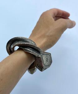 Antique silver alloy Touareg Bedouin bracelet 