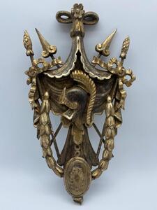 XIX wood carved gilded armorial 