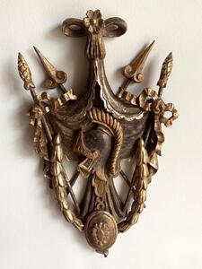 XIX wood carved gilded armorial 