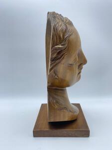 Art Deco wooden sculpted bust of the Venus 