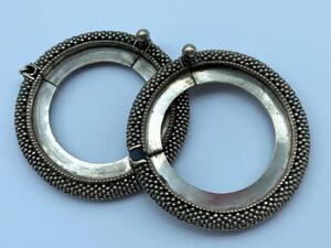 Rajasthan near pair of ‘gajre’ silver bracelets 