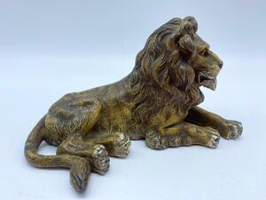 Antique plomb de Nuremberg polychrome lion 