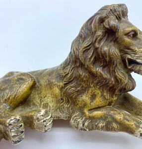 Antique plomb de Nuremberg polychrome lion 